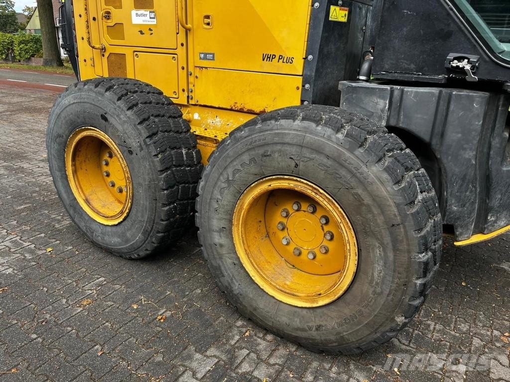 CAT 140M2 VHP CE モーターグレーダー