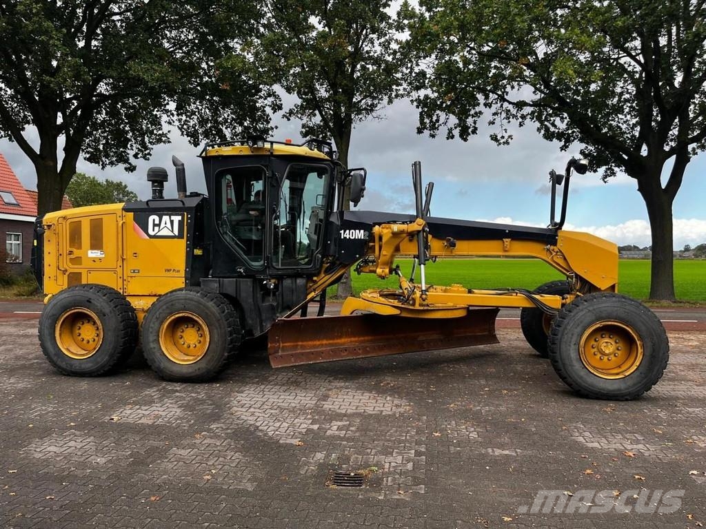 CAT 140M2 VHP CE モーターグレーダー