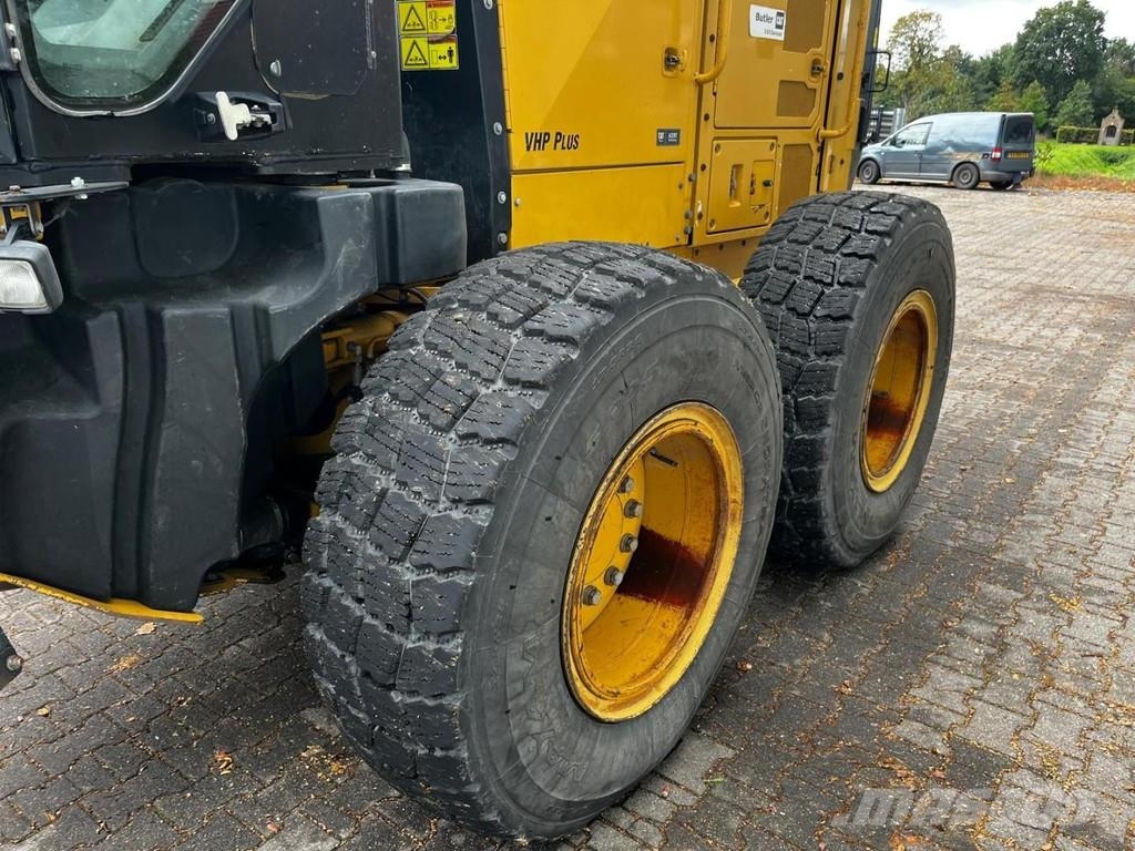 CAT 140M2 VHP CE モーターグレーダー