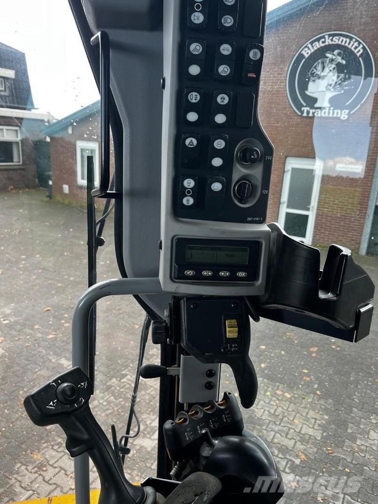 CAT 140M2 VHP CE モーターグレーダー