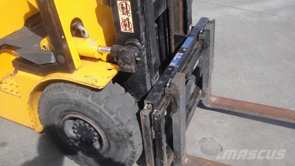 Hyundai HDF 18-5 شاحنات الديزل