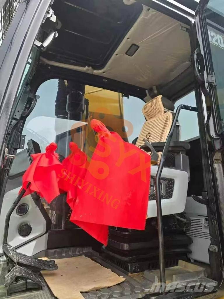 CAT 320 대형 굴삭기 29톤 이상