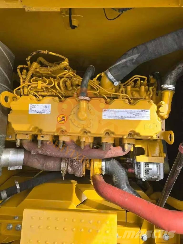 CAT 320 대형 굴삭기 29톤 이상
