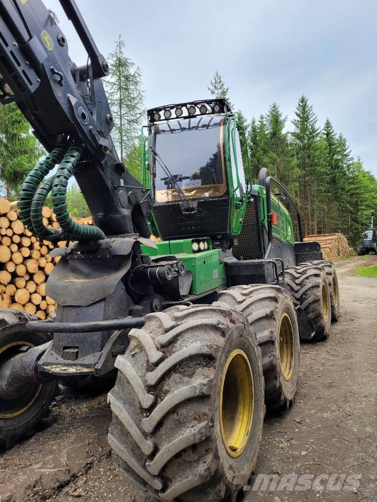 John Deere 1270 G 원목 하베스터