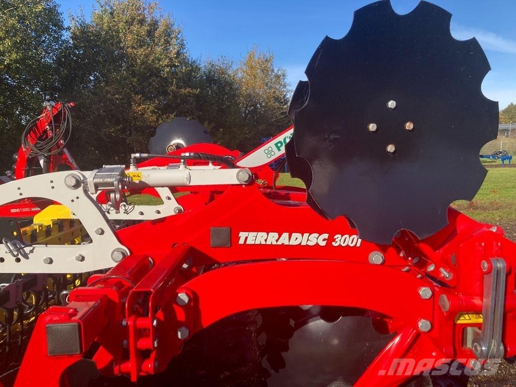 Pöttinger TERRADISC 3001 Disku lobītāji/ecēšas