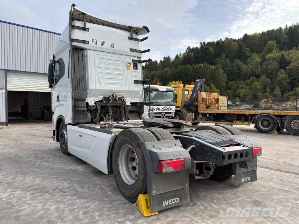 Iveco S-Way 530 *ACCIDENTE*DAMAGED*UNFALL* وحدات الجر