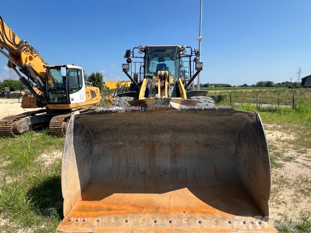 Komatsu WA 470-8 Utovarivači na kotačima