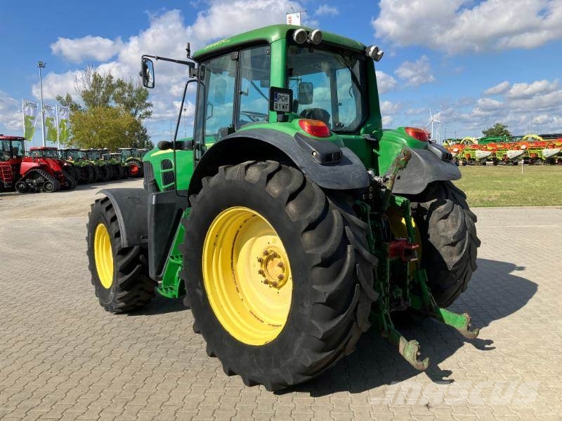 John Deere 7430 Tractors