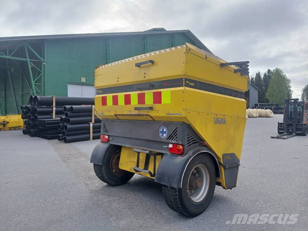 Vama 7500 L Hiekoitin Sand and salt spreaders
