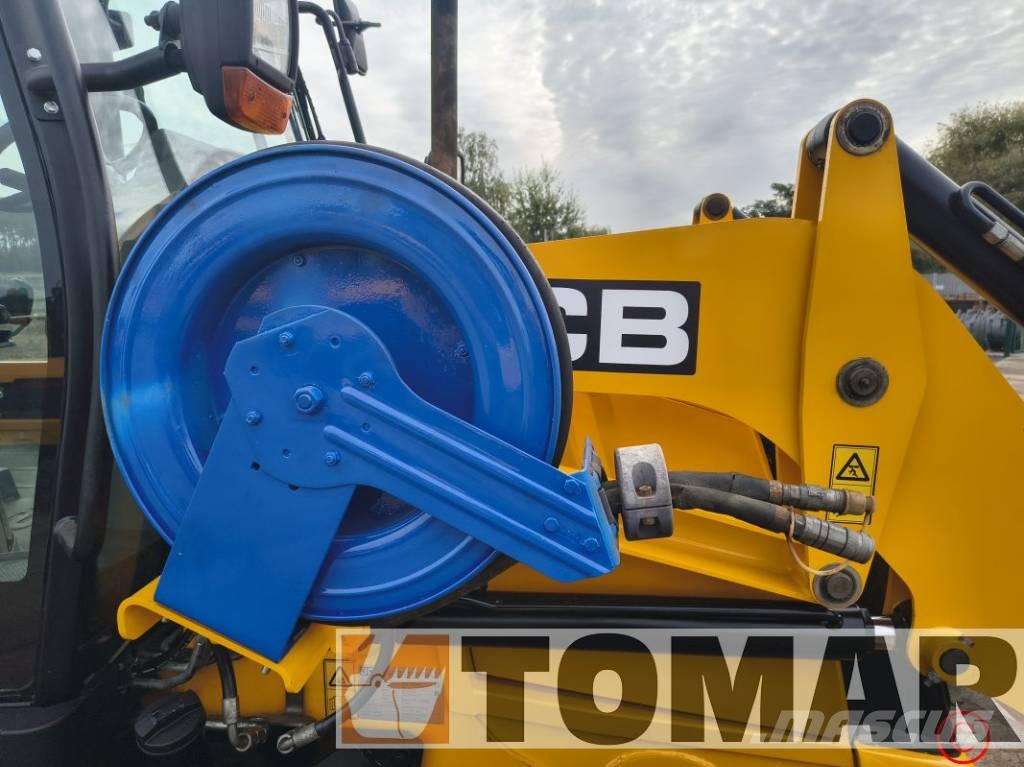JCB 3 CX Compact TLB's