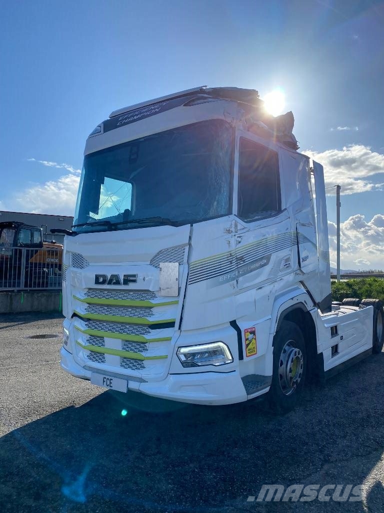 DAF XF450/Efficiency Champion 1er Main endommagé 曳引機組件