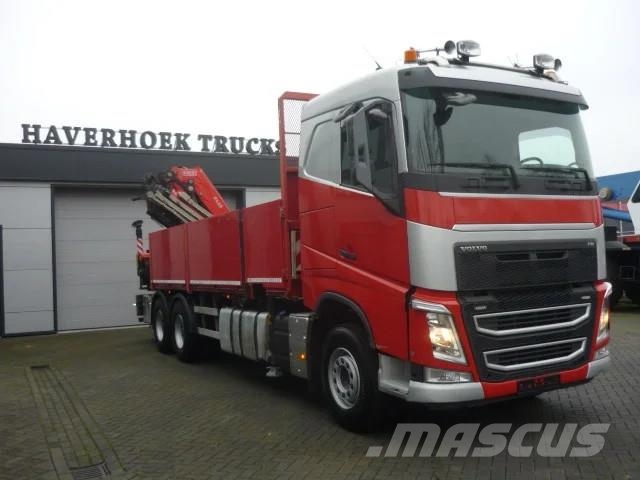 Volvo FH 460 6x4 Fassi F455 -6 Camiones de cama baja
