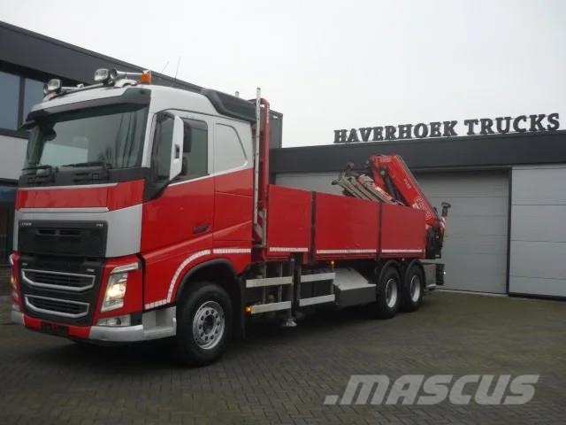 Volvo FH 460 6x4 Fassi F455 -6 Camiones de cama baja