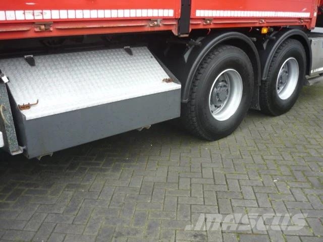 Volvo FH 460 6x4 Fassi F455 -6 Camiones de cama baja