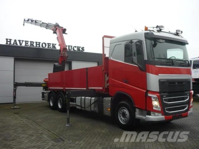 Volvo FH 460 6x4 Fassi F455 -6 Camiones de cama baja