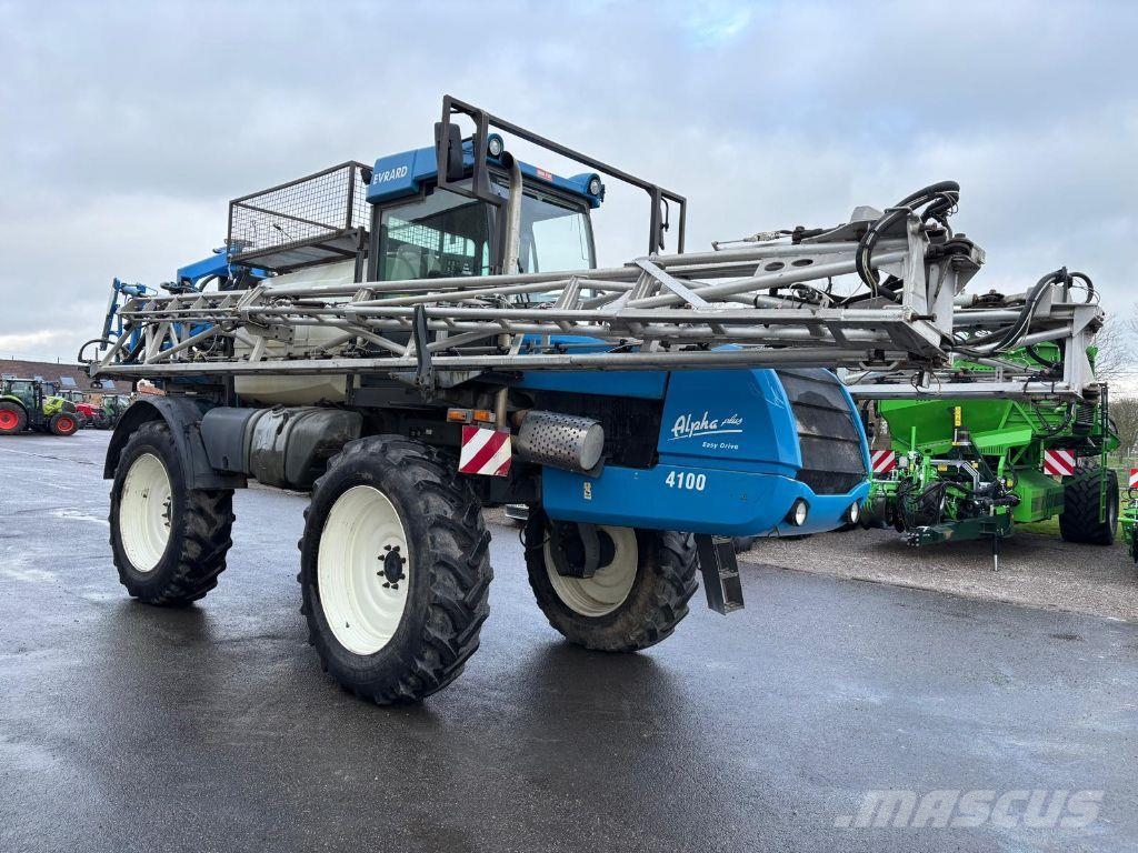 Evrard ALPHA + 4100 Zelfrijdende spuitmachines