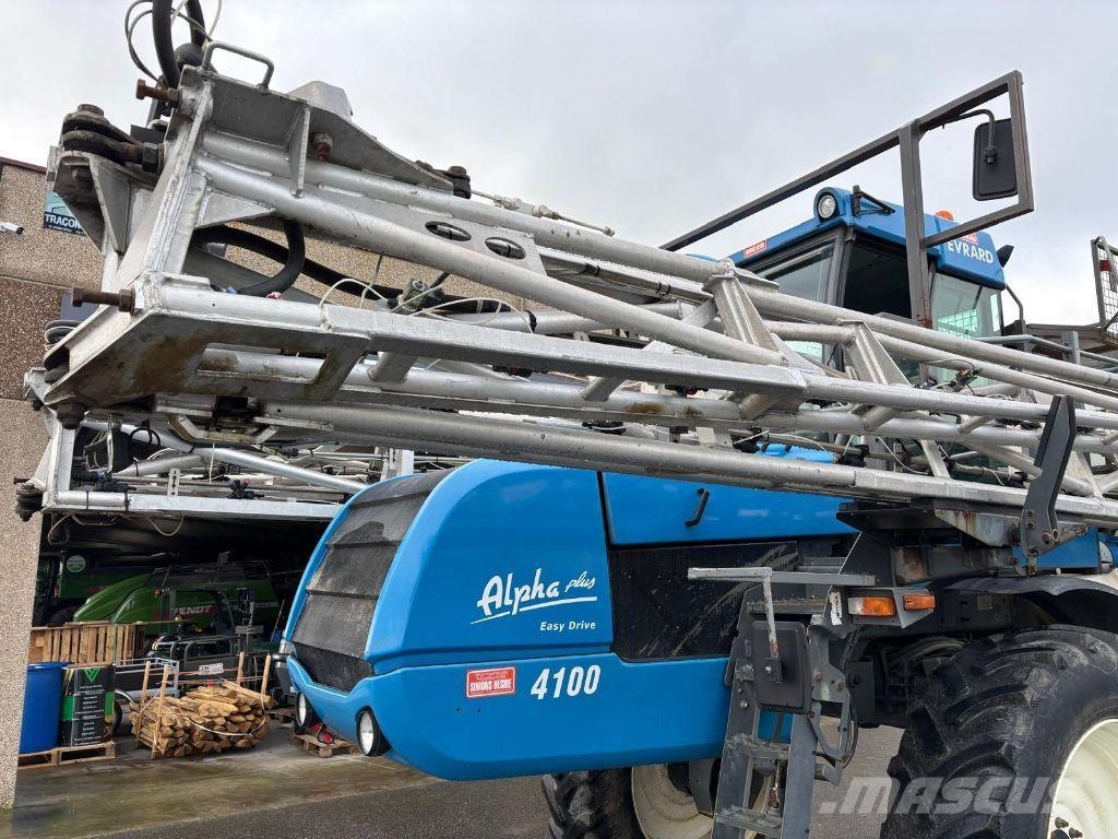 Evrard ALPHA + 4100 Selbstfahrende Sprühgeräte