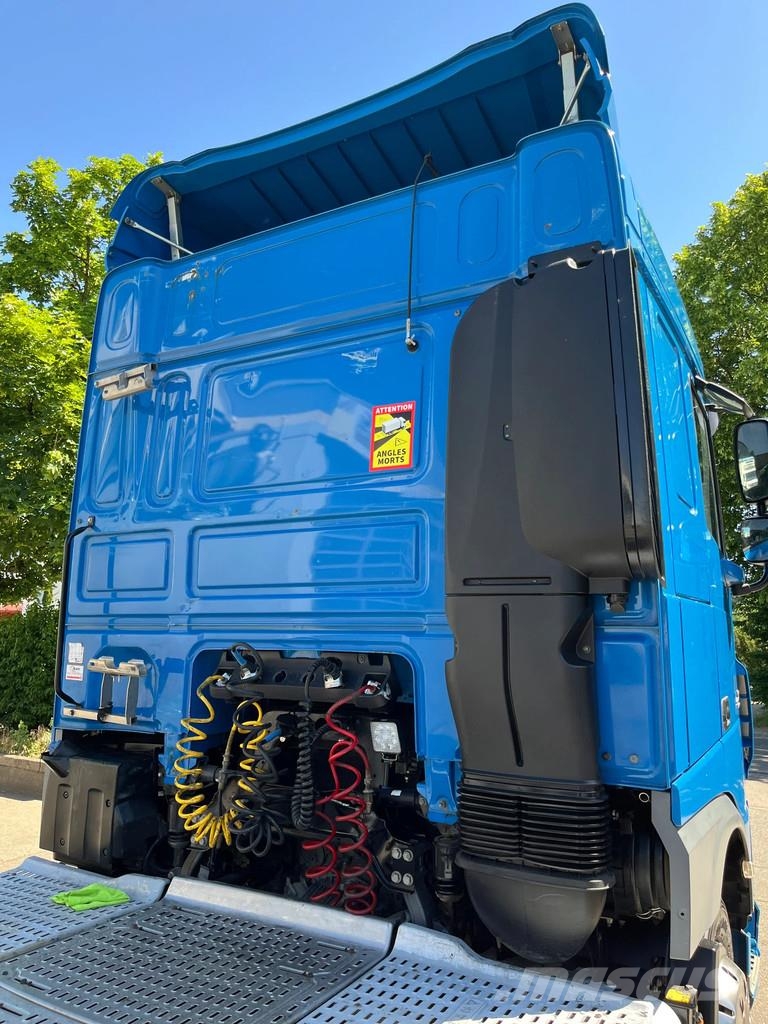 DAF XF 440 4x2 *MEGA *Volumen-SZM Autotractoare