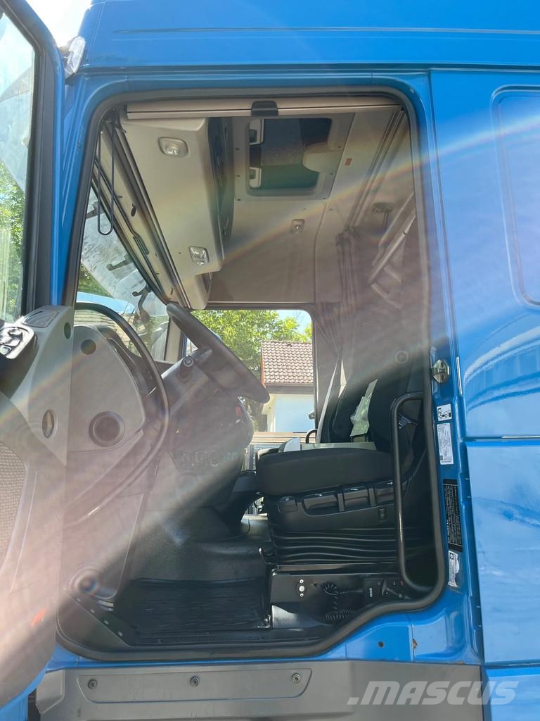 DAF XF 440 4x2 *MEGA *Volumen-SZM Autotractoare
