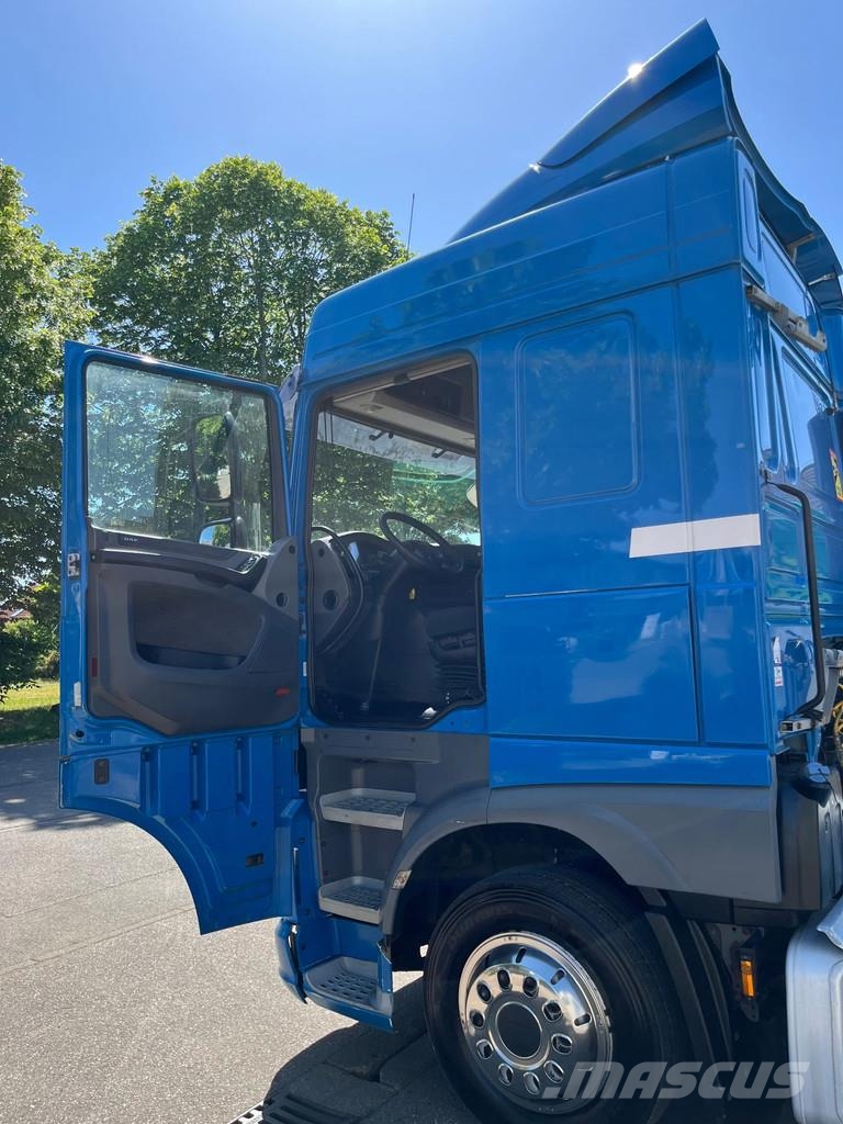 DAF XF 440 4x2 *MEGA *Volumen-SZM Autotractoare