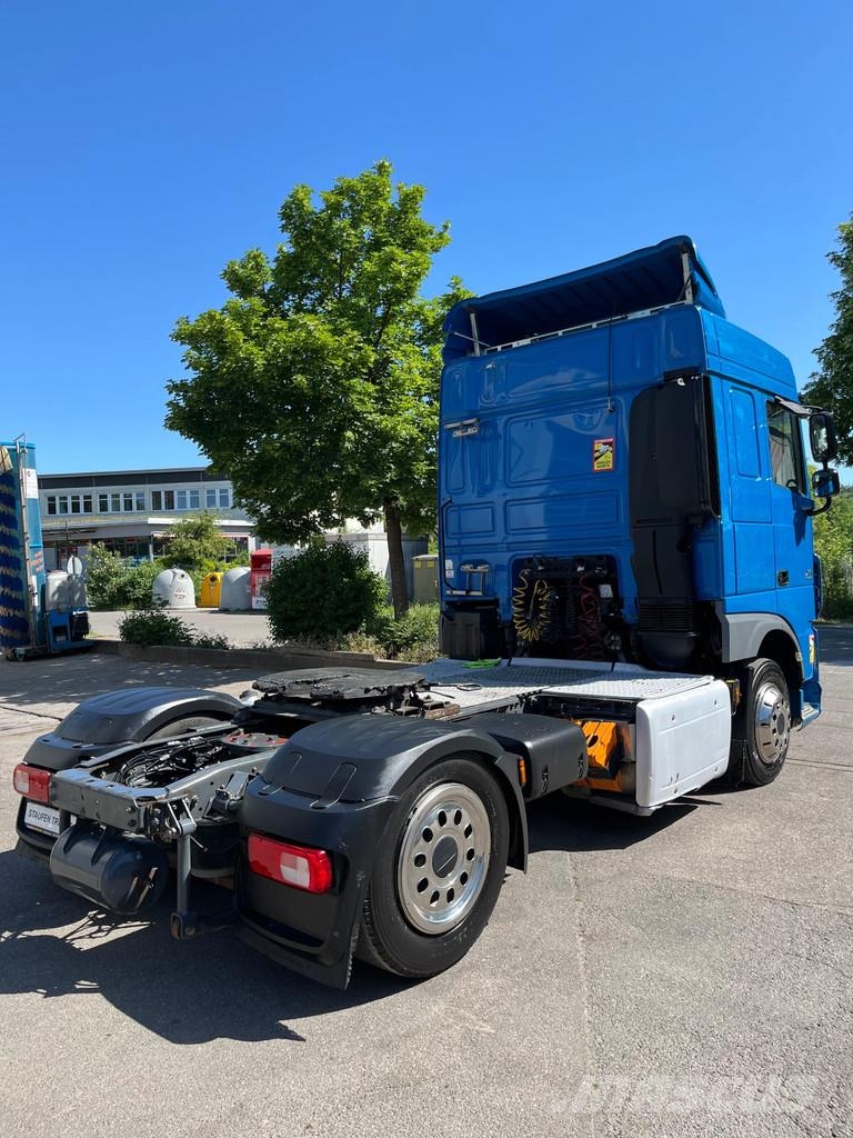 DAF XF 440 4x2 *MEGA *Volumen-SZM Autotractoare