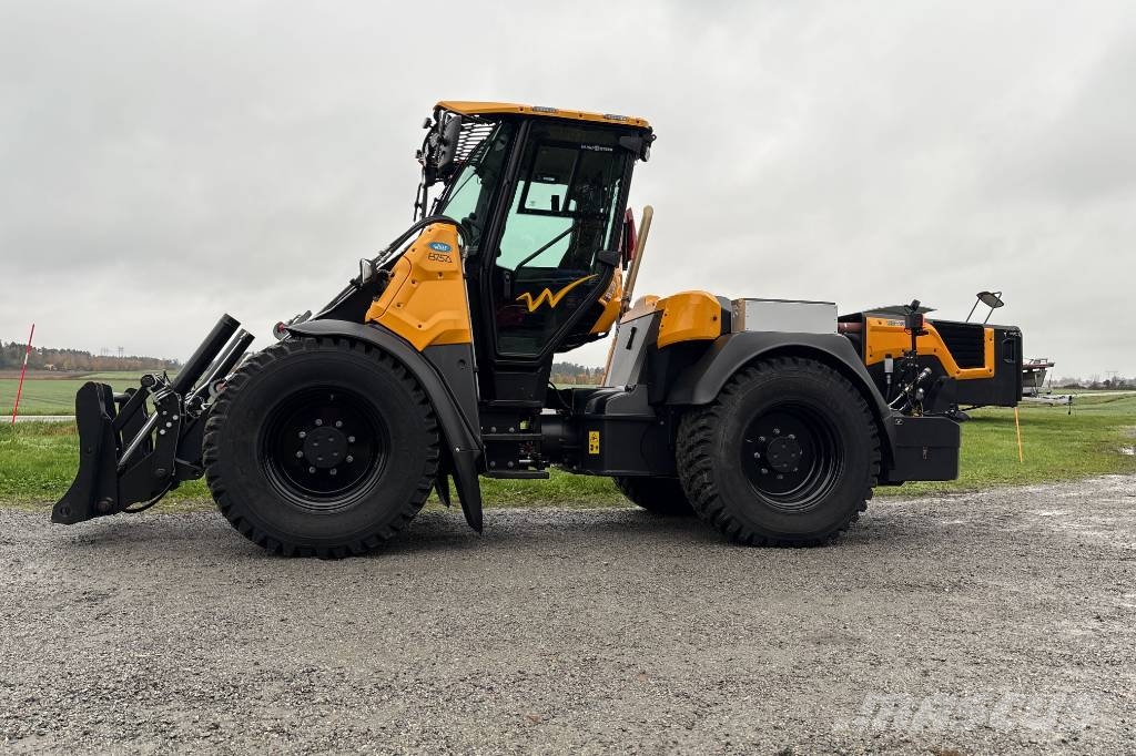 Wille 875 i NYSKICK, Endast 570h Kompaktlaadurid