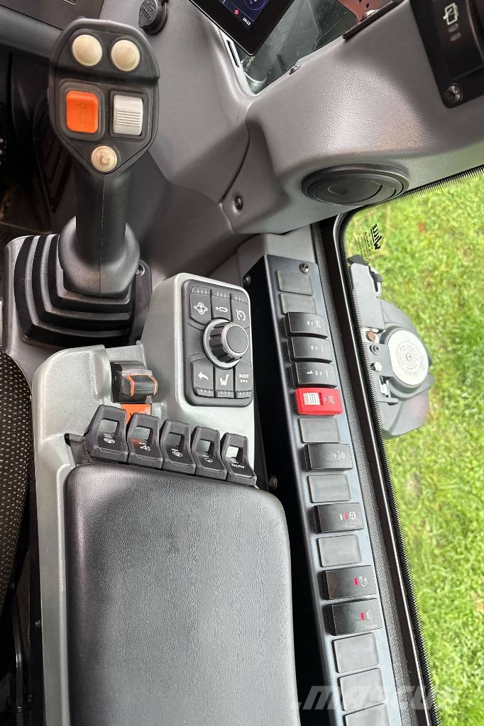 Wille 875 i NYSKICK, Endast 570h Kompaktlaadurid