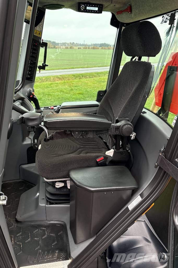 Wille 875 i NYSKICK, Endast 570h Kompaktlaadurid
