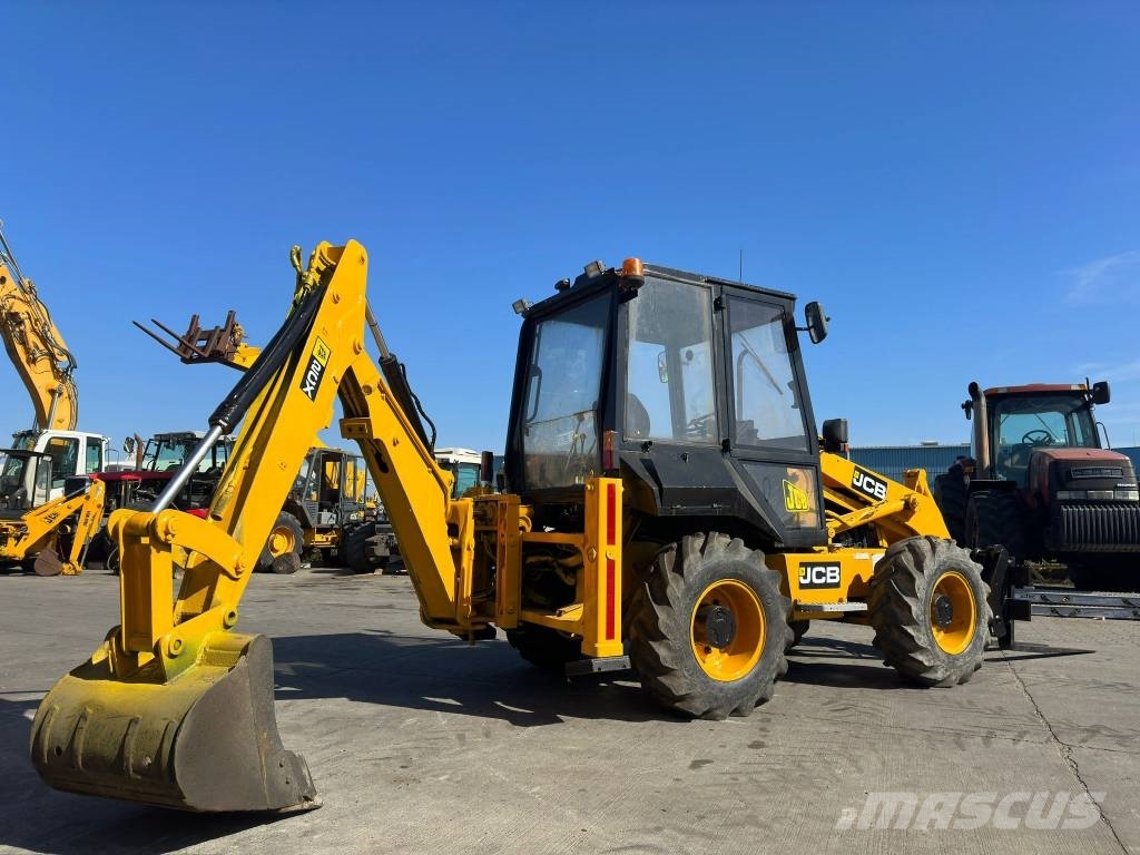 JCB 2 CX Buldoexcavatoare