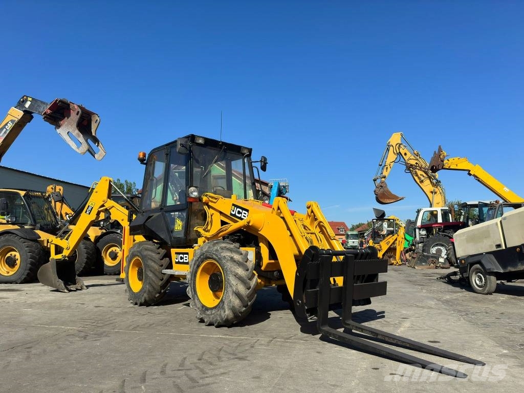 JCB 2 CX Buldoexcavatoare