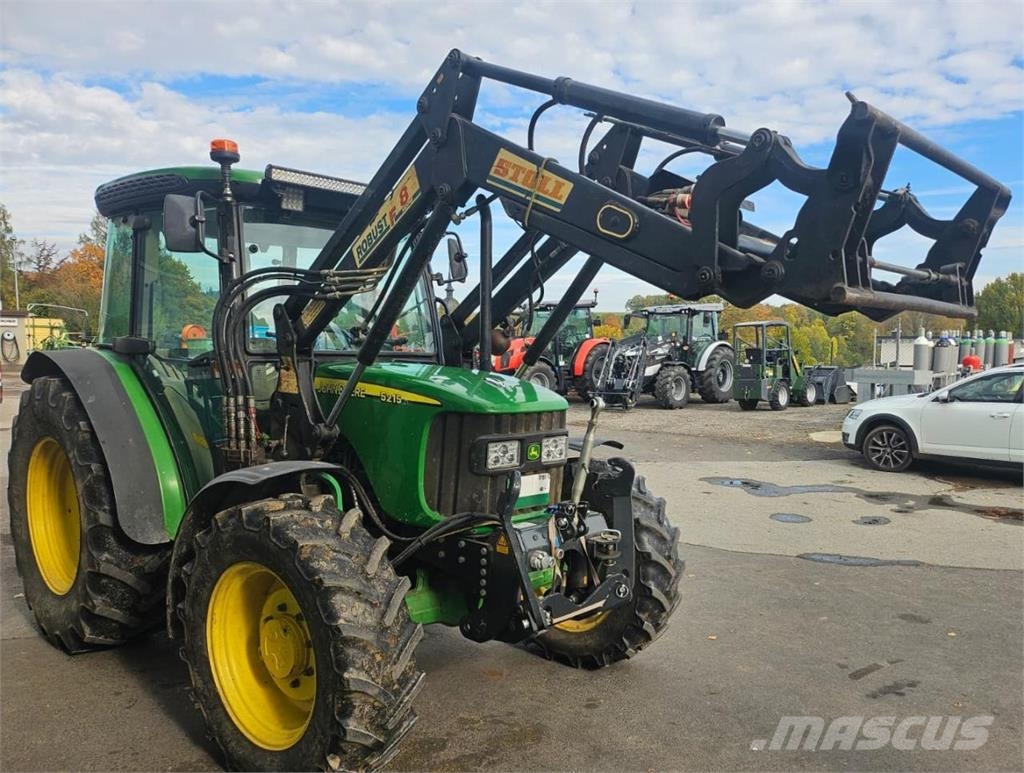 John Deere 5215 mit FL Tractoren
