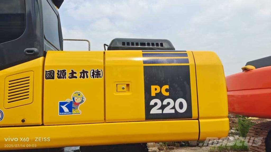 Komatsu 220 Escavadeiras de esteiras