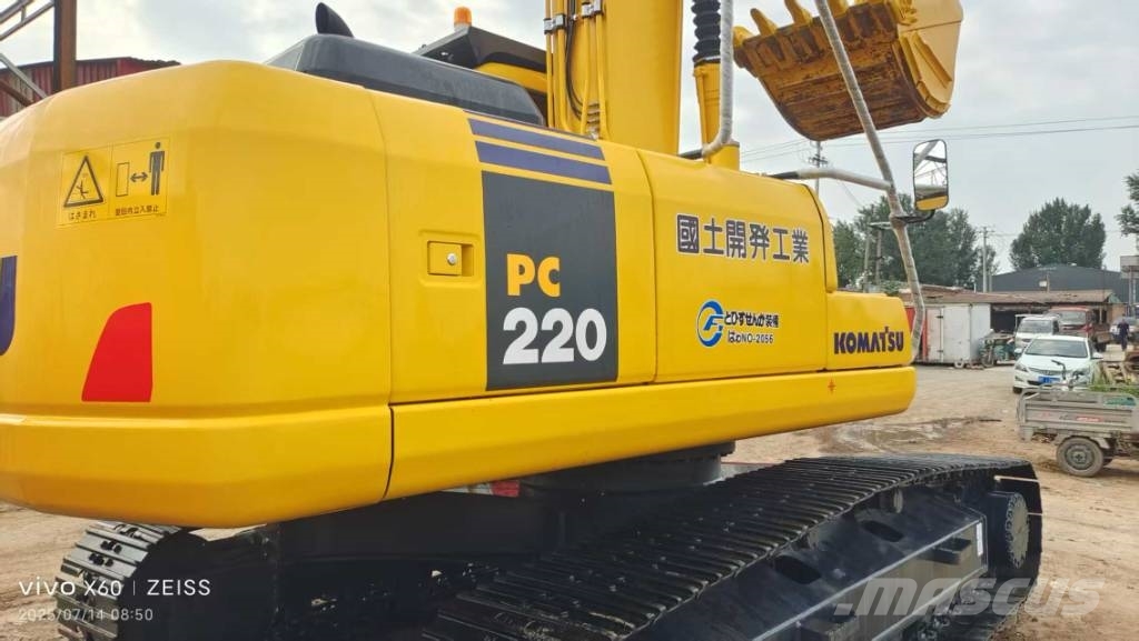 Komatsu 220 Escavadeiras de esteiras