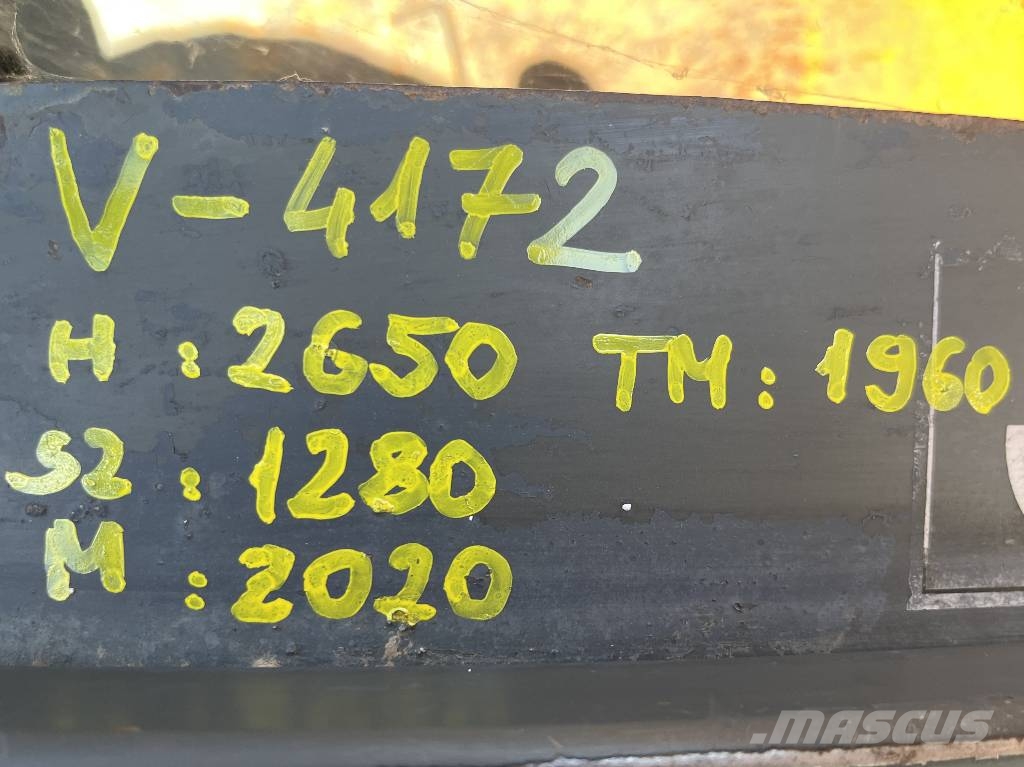 Ausa CH130X4 4WD V-4172 IO Vanterenski viljuškar