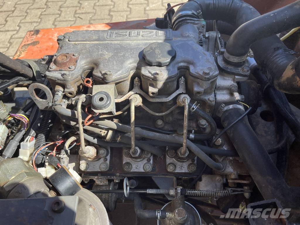 Ausa CH130X4 4WD V-4172 IO Vanterenski viljuškar