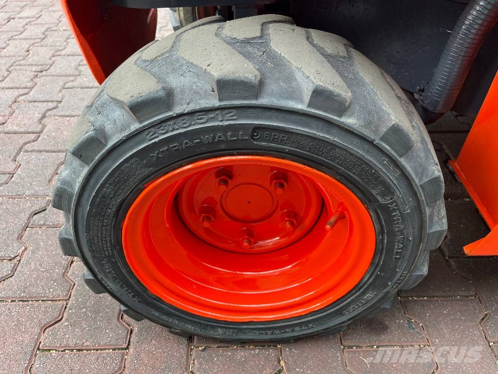 Ausa CH130X4 4WD V-4172 IO Vanterenski viljuškar