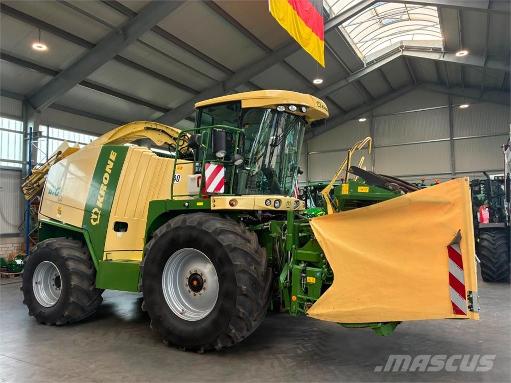 Krone Big X 700 inkl. Krone X Collect 900-3 青饲料收获机