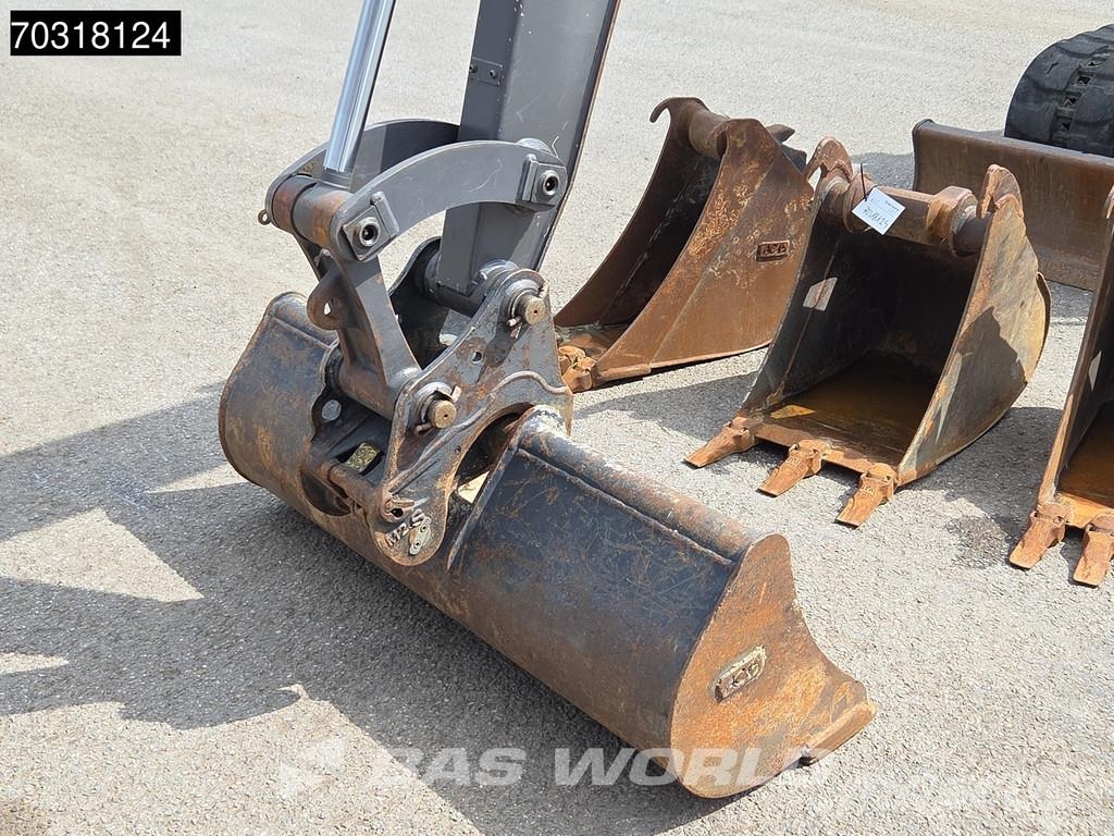Volvo ECR50 F A/C Mini excavators < 7t (Mini diggers)