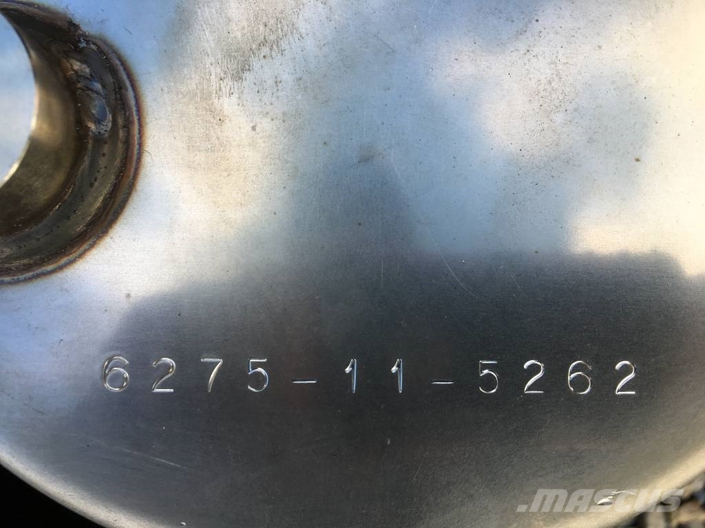 Komatsu PC 26   Auspuff Muffler 6275-11-5262 new unused Motoren
