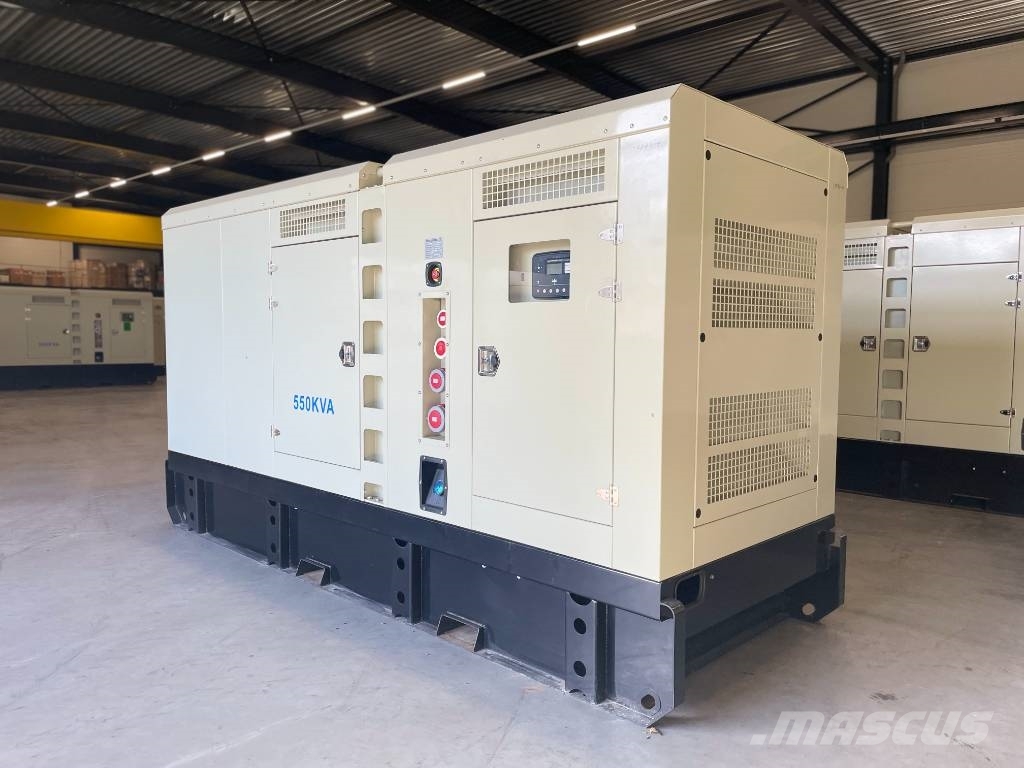 Iveco CR13TE6 - 550 kVA Generator - DPX-19797 Generadores diésel