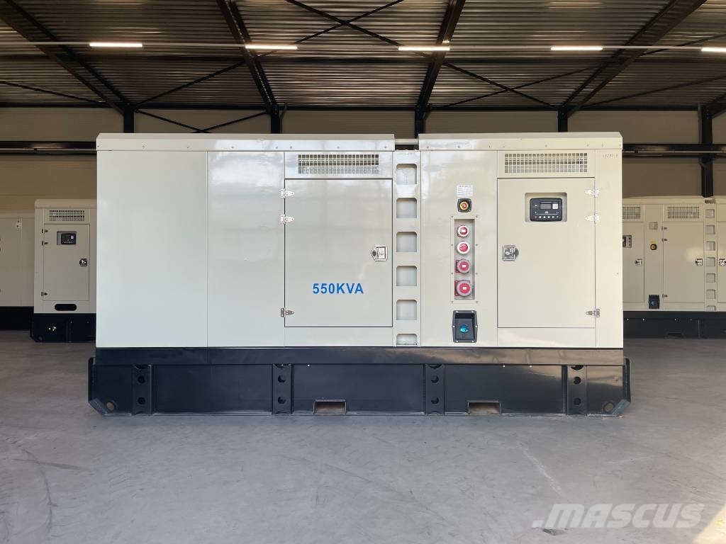 Iveco CR13TE6 - 550 kVA Generator - DPX-19797 Generadores diésel