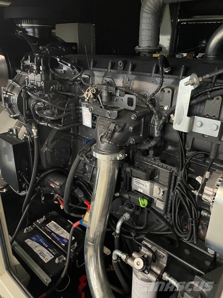 Iveco CR13TE6 - 550 kVA Generator - DPX-19797 Generadores diésel