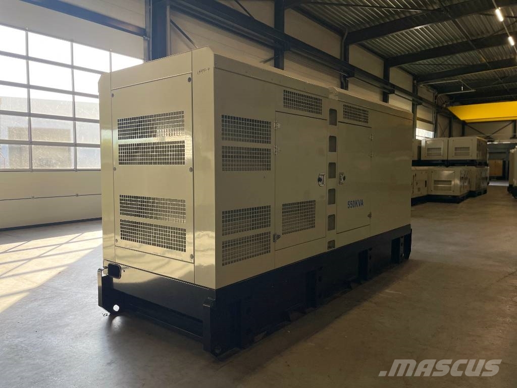 Iveco CR13TE6 - 550 kVA Generator - DPX-19797 Generadores diésel