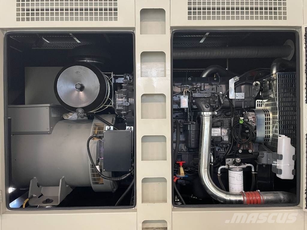 Iveco CR13TE6 - 550 kVA Generator - DPX-19797 Generadores diésel