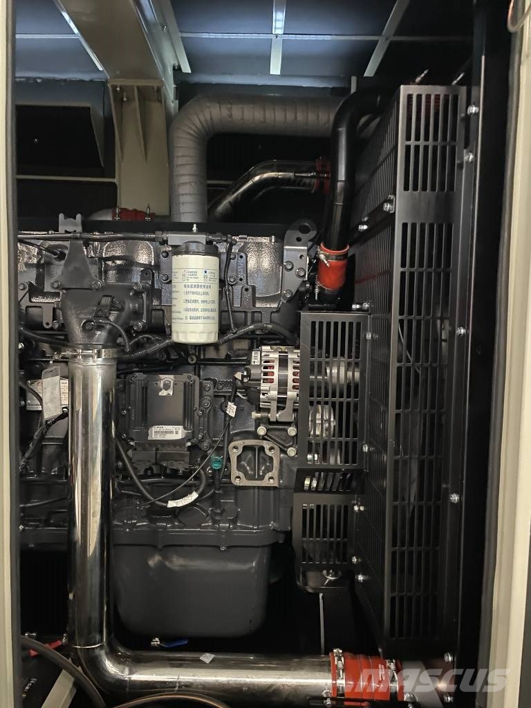 Iveco CR13TE6 - 550 kVA Generator - DPX-19797 Dieselgeneratorer