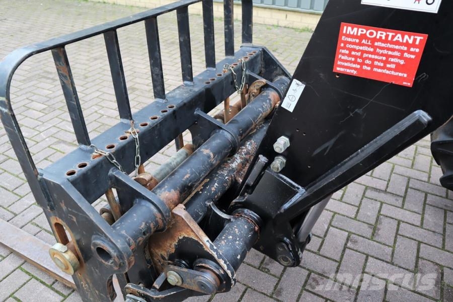 Manitou MT932 Valid inspection, *Guarantee! Diesel, 4x4x4 Telescopic handlers