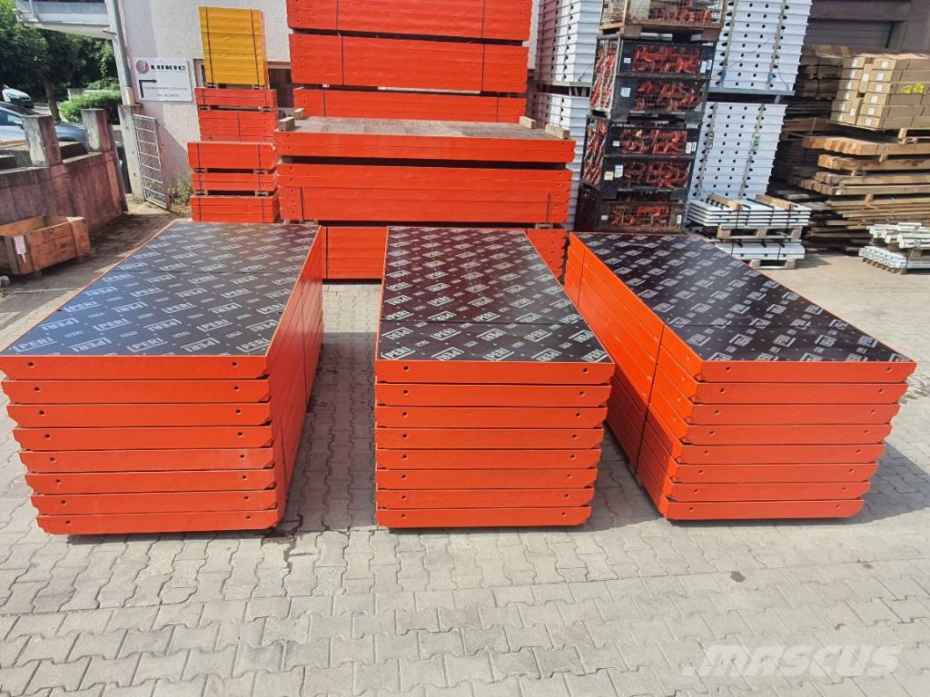 Peri TRIO Wandschalung saniert mit neuer Schalhaut Formwork