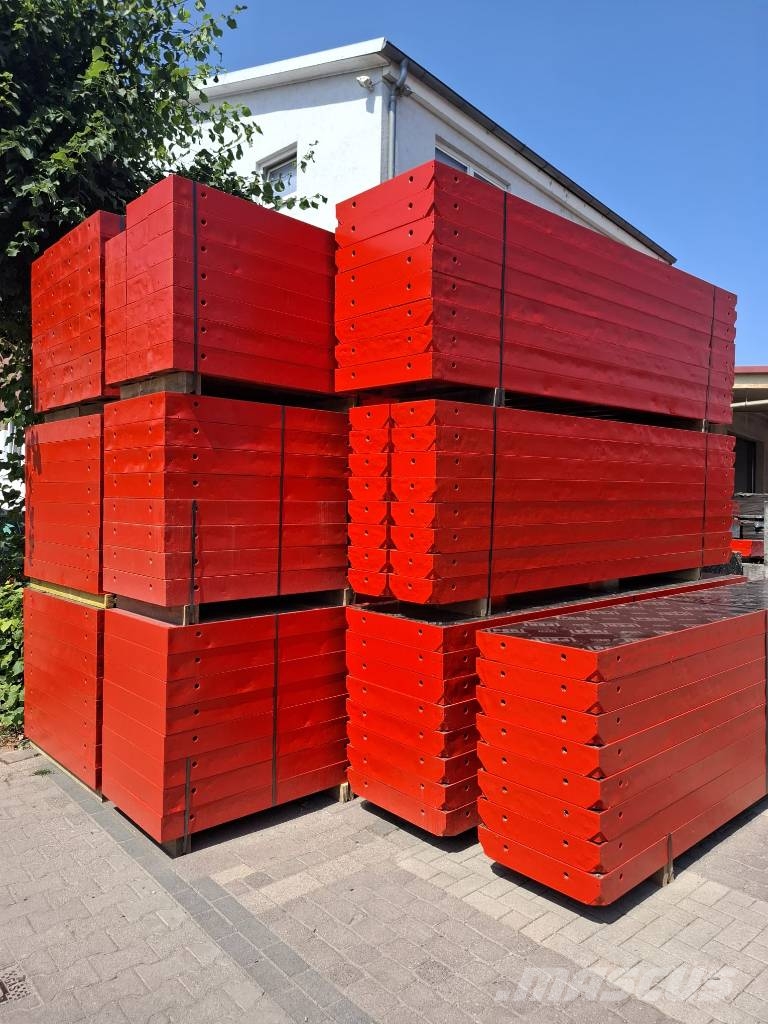 Peri TRIO Wandschalung saniert mit neuer Schalhaut Veidņi