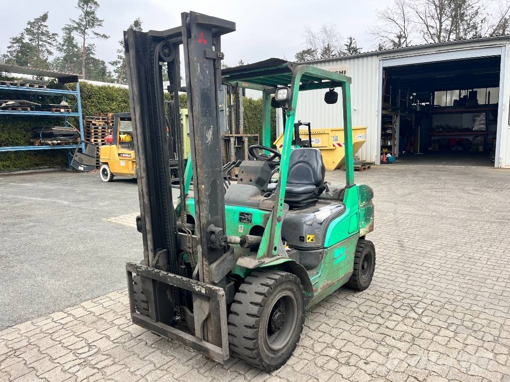Mitsubishi FD30NT V-4157 Diesel forklifts