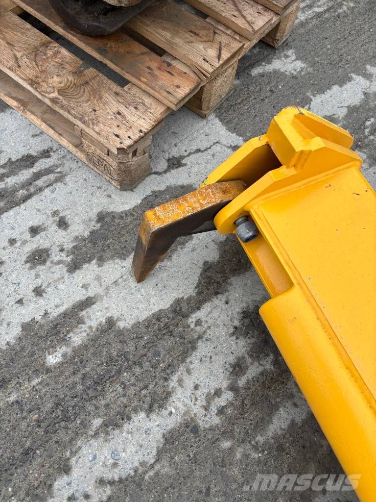 Volvo Tailgate Other components